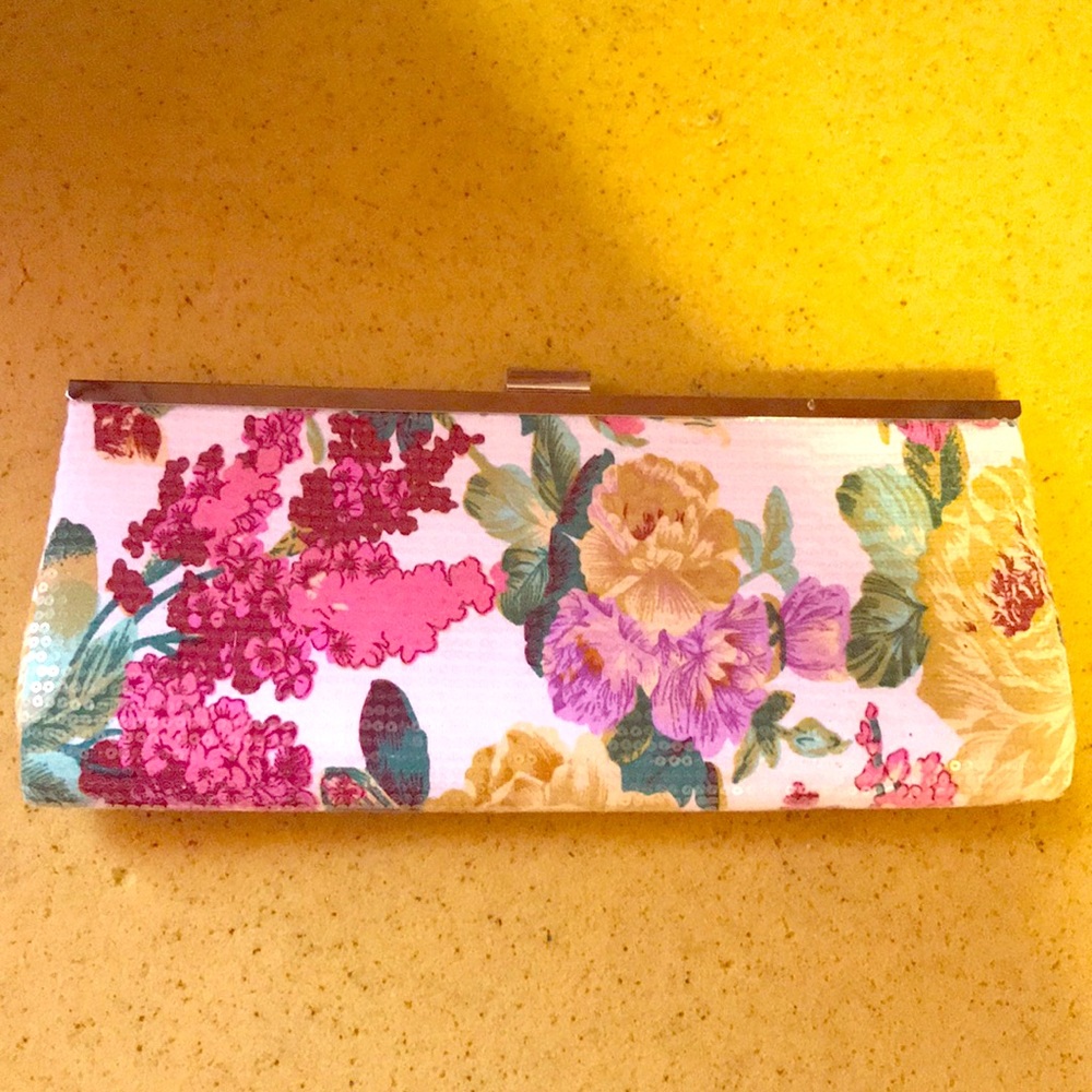Clutch bag